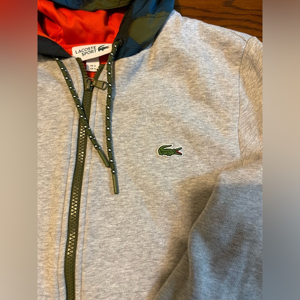 LACOSTE Sport - Men’s jacket with zipper and front pocket. NEW without tag.